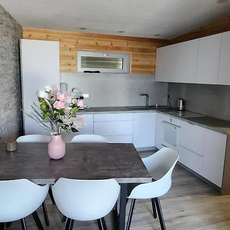 V-point * Závažná Poruba